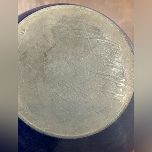 Leslie Les Mitchell’s Signed Raku Studio Pottery 8” - Picture 11 of 14